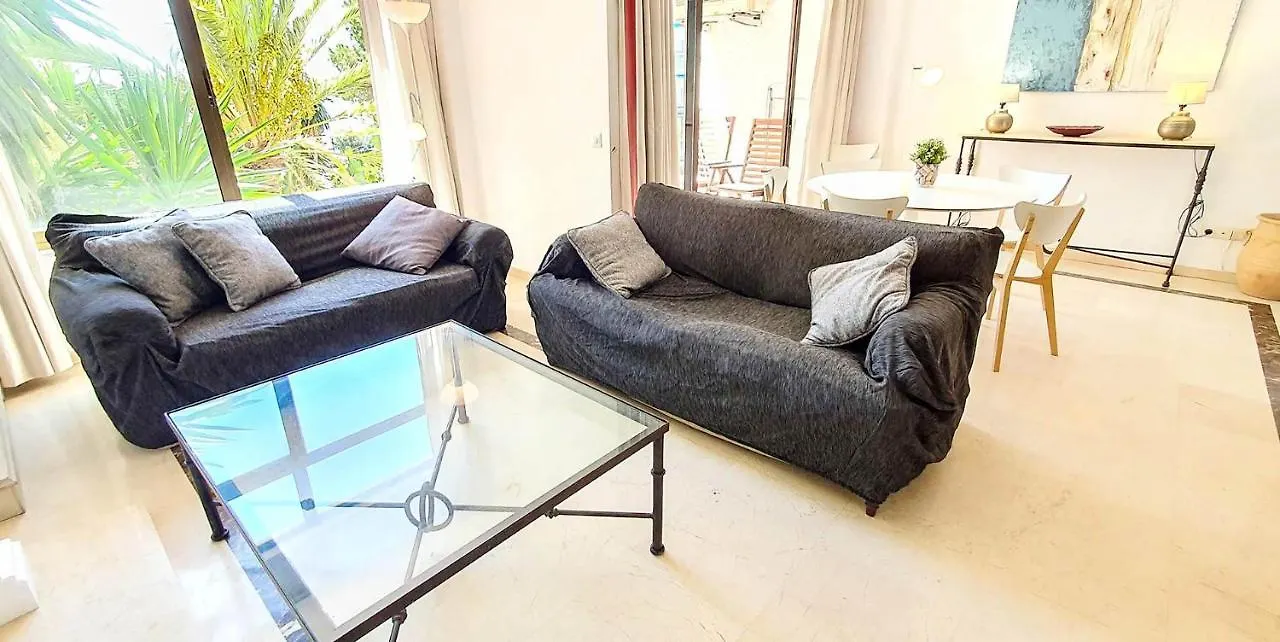 Skol 233. Wonderful Two Bedroom Apartment In Marbella Center.