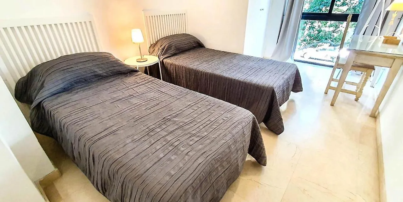 Skol 233. Wonderful Two Bedroom Apartment In Marbella Center.