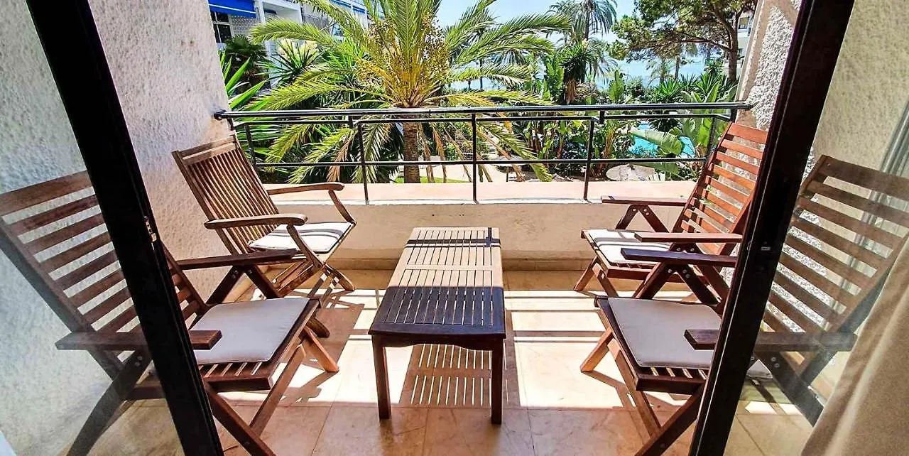 Skol 233. Wonderful Two Bedroom Apartment In Marbella Center.