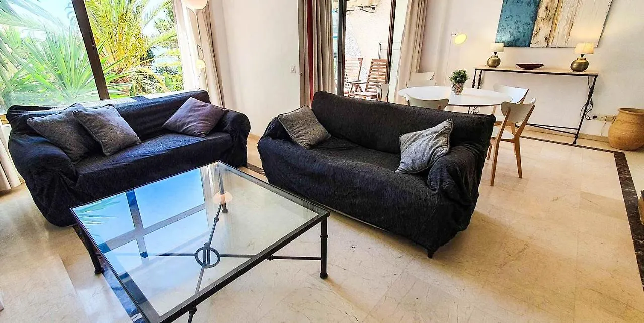 SKOL 233. Wonderful Two Bedroom Apartment in Marbella Center.